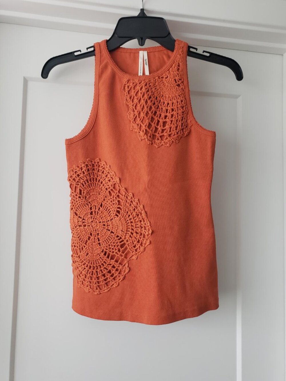 ANTHROPOLOGIE TANK SIZE XXS